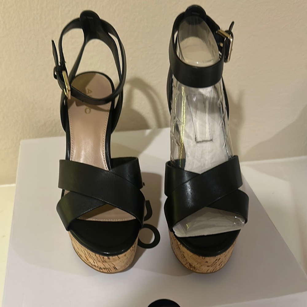 Aldo Black Platform Sandals Brand New - Picture 3 of 6